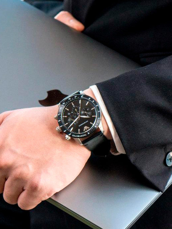 Relógio Emporio Armani Renato AR11243 Preto