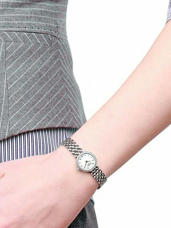 Relógio Tissot Lovely T058.009.61.116.00 Prateado