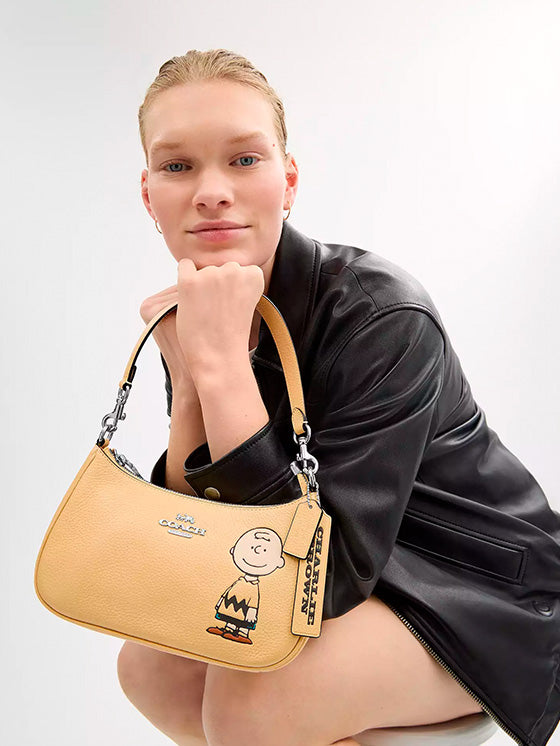 Bolsa Coach x PEANUTS Teri Charlie Brown (Edição Especial)