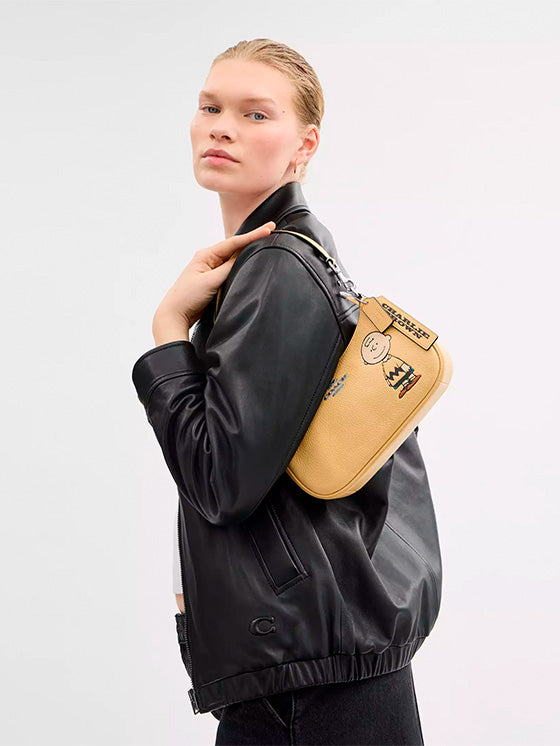 Bolsa Coach x PEANUTS Teri Charlie Brown (Edição Especial)