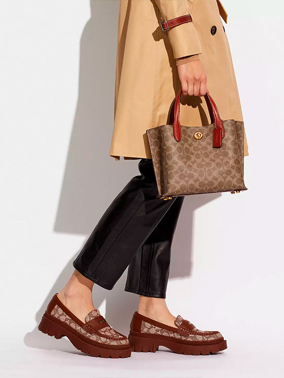 Bolsa Coach Willow Tote Bag 24 em Tela Signature