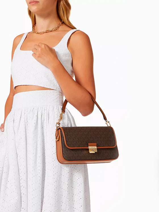 Bolso Michael Kors Bradshaw 30S1G2BL1B marrón